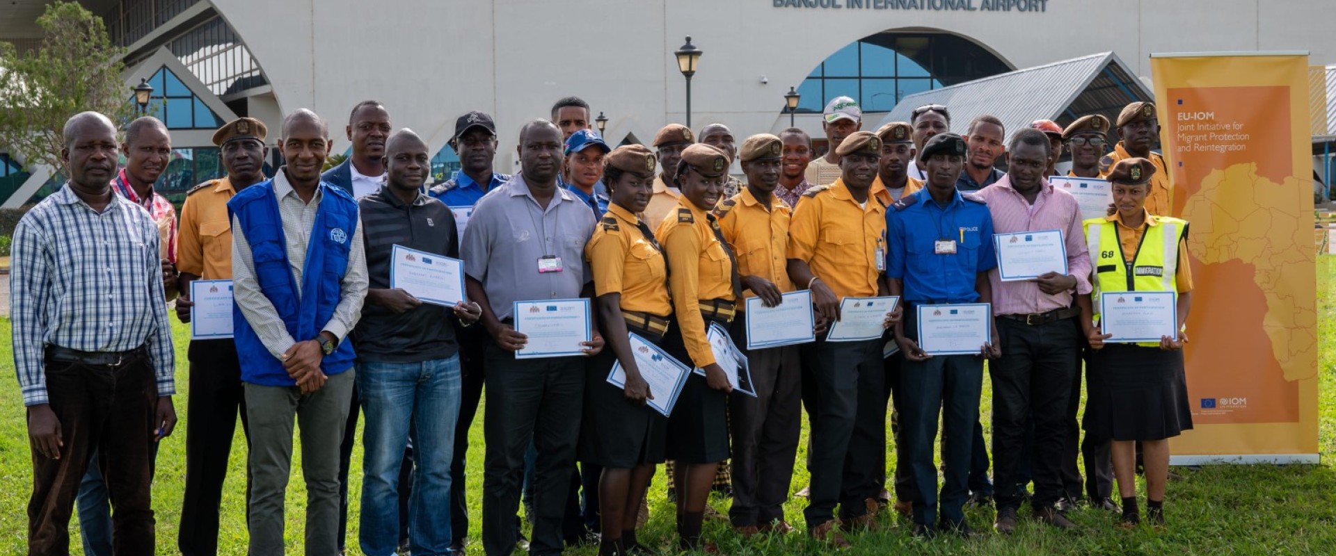 IOM facilitated the training of 100 law enforcement and immigration officers at Banjul International Airport on humane and rights-based approaches to ensure reception and post-arrival assistance for returnees remains safe and dignified. ©IOM 2022/Robert Kovacs