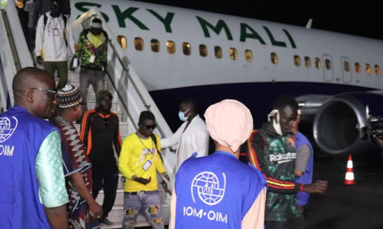 Thanks to support from the COMPASS initiative, in addition to the EU-IOM Joint Initiative, 149 migrants in distress in Niger were able to return to Bamako in safety and dignity. Photo : IOM Mali 2022/Moussa Tall 